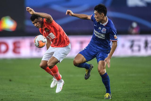 布伦森36分尼克斯大胜活塞 凯尔特人轻取黄蜂