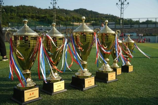 意甲-特奥破门本纳塞尔建功 AC米兰2-0拉齐奥