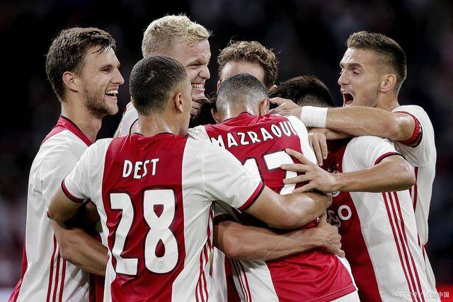 皇马新伯纳乌酒吧因承租方违约陷困境无法开业